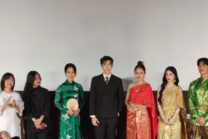 Rima Thanh Vy được bạn diễn Thái Lan khen ngợi hết lời