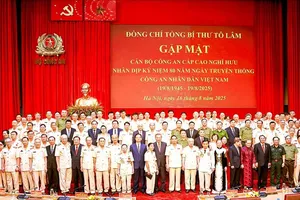 Tổng Bí thư Tô Lâm và các đại biểu tại buổi gặp mặt cán bộ công an cấp cao nghỉ hưu, ngày 16-8