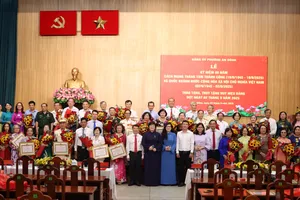 Phường An Đông (TPHCM) trao Huy hiệu Đảng đến 47 đảng viên 