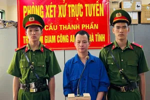 Bị cáo Trần Văn Huy tại phiên tòa sơ thẩm xét xử trực tuyến