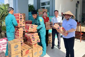 Các xã, phường chung tay vì đồng bào miền Trung