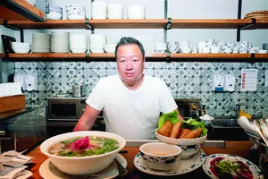 Đầu bếp gốc Việt The Duc Ngo. Ảnh: IINAROOSA VIITANEN