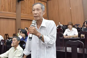 Cử tri xã Đất Đỏ kiến nghị tăng hỗ trợ phụ nữ, chăm lo trẻ em