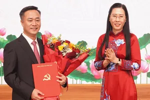 Thứ trưởng Bộ Xây dựng Nguyễn Việt Hùng làm Phó Bí thư Tỉnh ủy Khánh Hòa