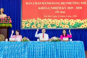 Hội nghị Ban Chấp hành Đảng bộ phường Thủ Đức lần thứ 13. Ảnh: QUỐC HUY