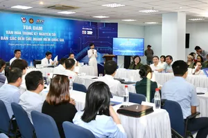 Chiều 20-4, tại Đài Phát thanh và Truyền hình TPHCM, Hội Nhà báo Việt Nam tổ chức tọa đàm “Văn hóa trong kỷ nguyên số – Từ bản sắc đến sức mạnh mềm quốc gia”. ẢNH: DŨNG PHƯƠNG.