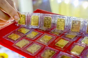 Sáng 26-5, giá vàng giảm 500.000 đồng/lượng