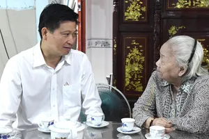 Lãnh đạo TPHCM thăm, chúc thọ người cao tuổi tiêu biểu