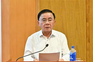 Thường trực Ban Bí thư Trần Cẩm Tú phát biểu tại hội nghị. Ảnh: ĐINH HƯƠNG