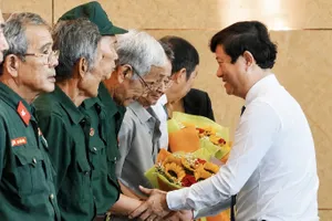 Chủ tịch HĐND TPHCM Võ Văn Minh: Chăm lo người có công là trách nhiệm, là mệnh lệnh từ trái tim