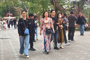 Hà Nội xử lý nghiêm vi phạm trong kinh doanh lữ hành. Ảnh: THU HÀ