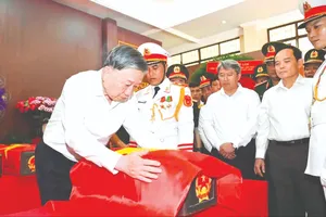 Đất vẫn đợi ngày gọi tên anh