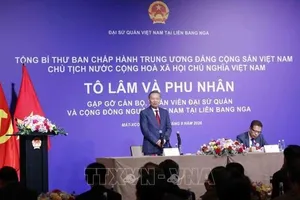 Tổng Bí thư, Chủ tịch nước Tô Lâm gặp gỡ cộng đồng người Việt Nam tại Liên bang Nga