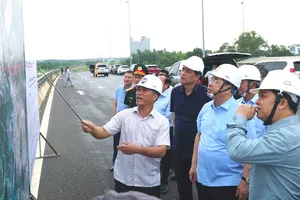 Phó Thủ tướng Thường trực Phạm Gia Túc kiểm tra dự án sân bay Long Thành