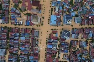 太原市内涝严重。图自越通社