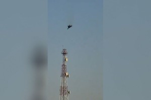 美军战机坠毁。图自CNN