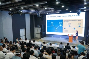 2026年3月13日，胡志明市科学技术局举办“为商业化注入动力，加速将使用国家预算的研究成果和知识产权应用于生产经营中政策试行提案”部署会议。图自越通社