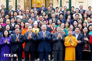 越南党中央总书记、国家主席苏林：持续根本性创新民族工作思维与民族政策