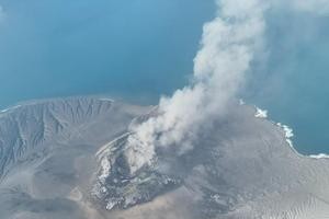 印尼喀拉喀托之子火山喷发。