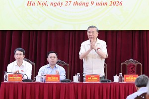 越南党中央总书记、国家主席苏林出席与选民见接触会。图：光福