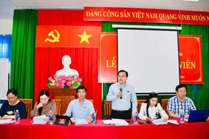 Ông Cao Thanh Bình, Trưởng ban Văn hóa - Xã hội HĐND TPHCM chủ trì buổi làm việc.