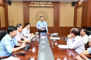 UBND phường Tam Thắng đối thoại với các hộ dân khu tập thể C45 Bộ đội Biên phòng.