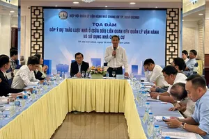 Buổi tọa đàm góp ý dự thảo Luật Nhà ở (sửa đổi) liên quan đến quản lý vận hành và sử dụng nhà chung cư.Ảnh: THANH HIỀN