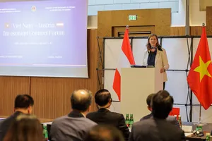 Bà Barbara Eibinger-Miedl, Thứ trưởng thường trực Bộ Tài chính Cộng hòa Áo, đánh giá cao những bước phát triển tích cực trong quan hệ 2 nước. Ảnh: UBCKNN cung cấp