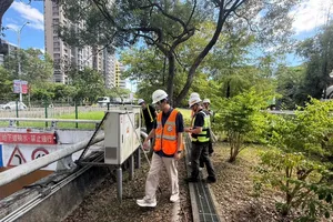 Hoạt động kiểm tra trạm bơm, chuẩn bị ứng phó nguy cơ ngập lụt tại thành phố Đài Bắc, Đài Loan (Trung Quốc). Ảnh: Cổng thông tin phòng ngừa và ứng phó thảm họa thành phố Đài Bắc.