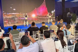 Robot trình diễn tại sự kiện