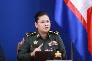 埔寨国防部发言人马莉淑洁达。
