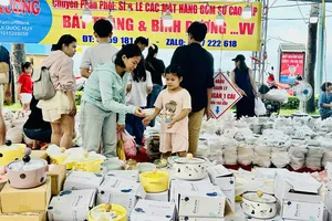 Hàng ngàn lượt khách tham gia Tuần lễ văn hóa biển