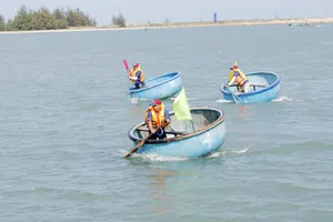 Nghề lăn tròn theo con sóng