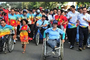 Hơn 1.000 người tham gia chạy bộ đồng hành tại phường Vũng Tàu