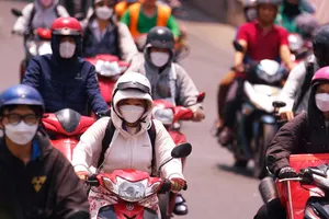 Podcast bản tin trưa 28-4: Bắc bộ mát mẻ, Nam bộ tiếp tục nắng nóng