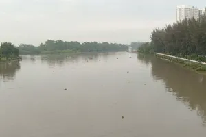 7 giờ ngày mai 25-10, hồ Dầu Tiếng điều chỉnh lưu lượng xả nước qua tràn