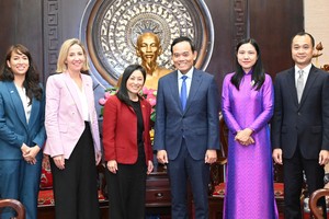 胡志明市市委书记会见美国大使和泰国驻胡志明市总领事