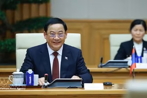 宋赛·西潘敦同志当选老挝人民民主共和国国会主席。图自越通社