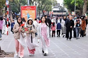 北部地区和清化省天气稳定，白天晴朗，降雨较少，有利于各个户外活动。