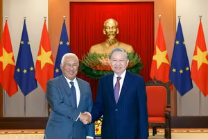 2026年1月，越南党中央总书记苏林会见欧洲理事会主席安东尼奥·科斯塔。图自越通社