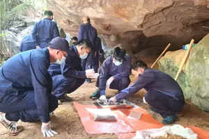 Tìm kiếm và quy tập hài cốt liệt sĩ hy sinh trên nước bạn Lào