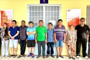 Hai tụ điểm đánh bạc dưới hình thức ghi số đề được Công an xã Phước Thái, TP Đồng Nai phát hiện, bắt giữ