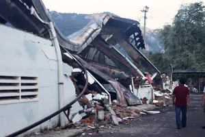 Điều tra vụ cháy ở khu nhà xưởng rộng 6.000m² của Xí nghiệp Thắng Lợi