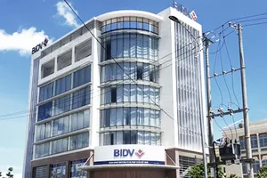 Bắt cựu giám đốc và 2 cựu cán bộ Ngân hàng BIDV Phú Yên 