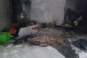 Hai cháu nhỏ tử vong do nghịch bật lửa