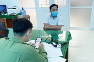 Giả mạo nhà xe chiếm đoạt tiền vé của hành khách