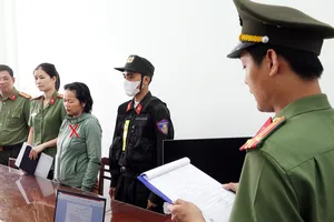 Bắt tạm giam người phụ nữ đăng nhiều clip xuyên tạc về KCN Phù Mỹ