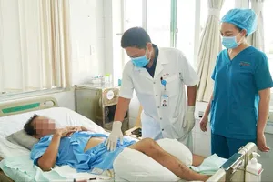 Cứu sống người đàn ông ở Gia Lai nhiễm "vi khuẩn ăn thịt người"