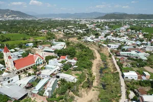 Chạy đua "hồi sinh" các dòng sông thoát lũ, giải ngập ven đô thị Quy Nhơn
