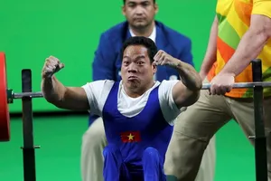 Cử tạ người khuyết tật thế giới: Lê Văn Công tiếp tục phá kỷ lục 
